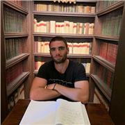 Studente al terzo anno di chimica offre lezioni di matematica,storia,materie scientifiche (matematica, fisica, chimica) e musica (chitarra e basso)